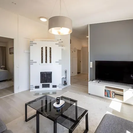 Rivitalo Luontopolkujen Vieressae Apartman